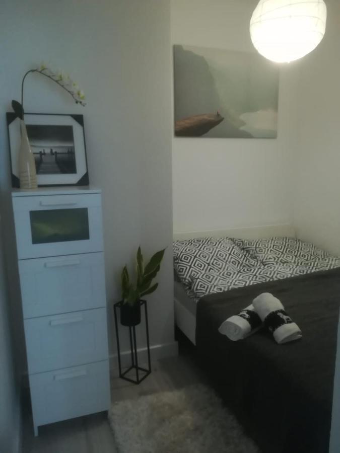 Obroncow Wybrzeza Apartment Gdańsk Exterior foto