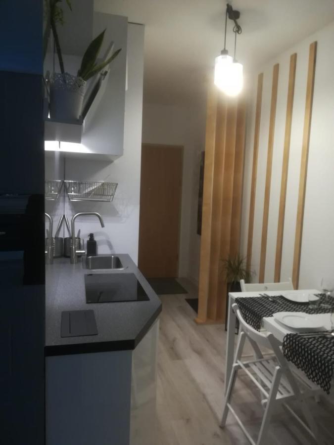 Obroncow Wybrzeza Apartment Gdańsk Exterior foto