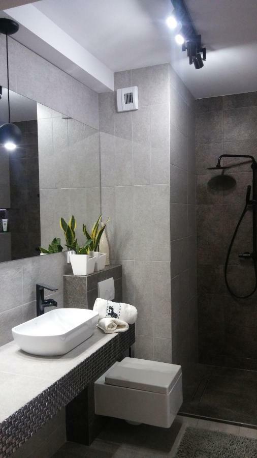 Obroncow Wybrzeza Apartment Gdańsk Exterior foto